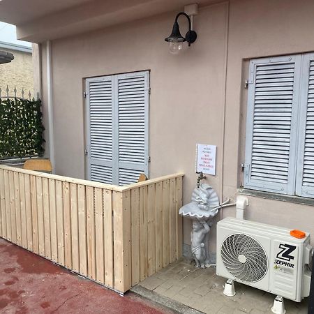 La Casa Di Cate & Adry Bed & Breakfast Envie Exterior photo